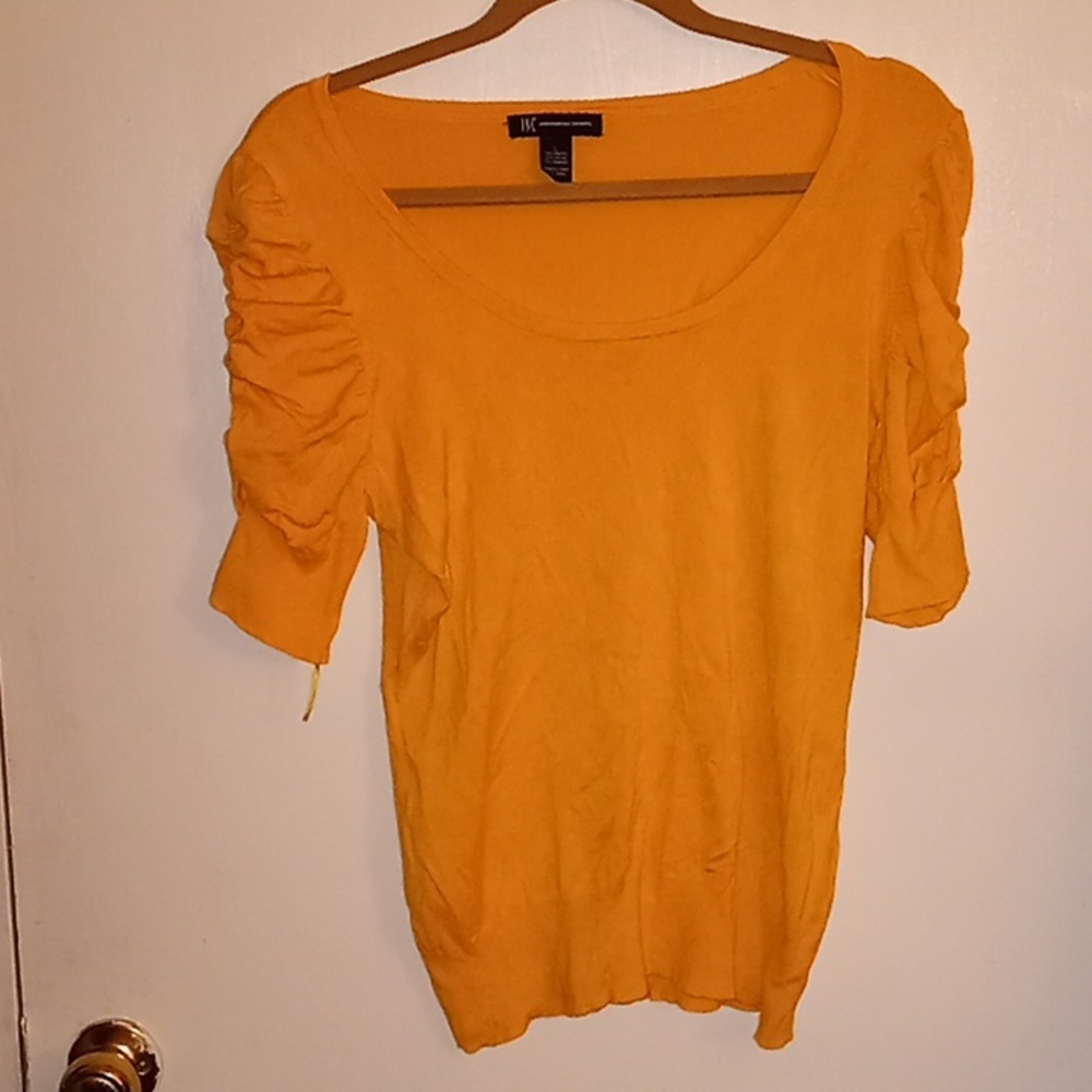 Pre-loved top